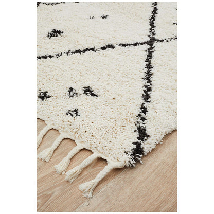 Rug Culture Saffron 44 White Rug 290 x 200cm