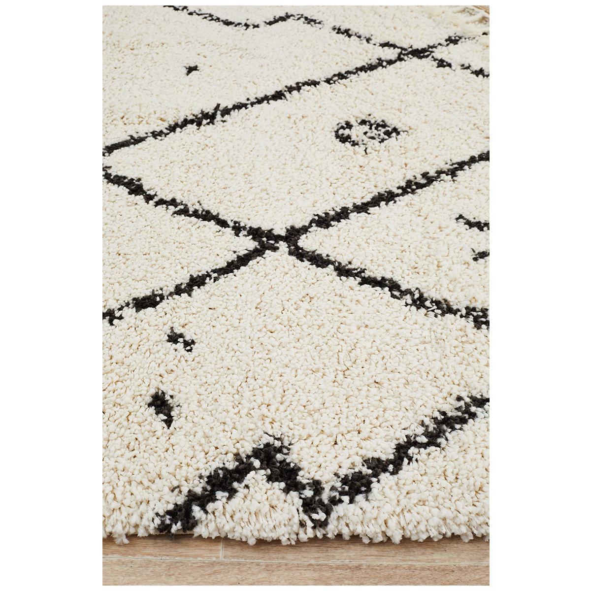 Rug Culture Saffron 44 White Rug 170 x 120cm
