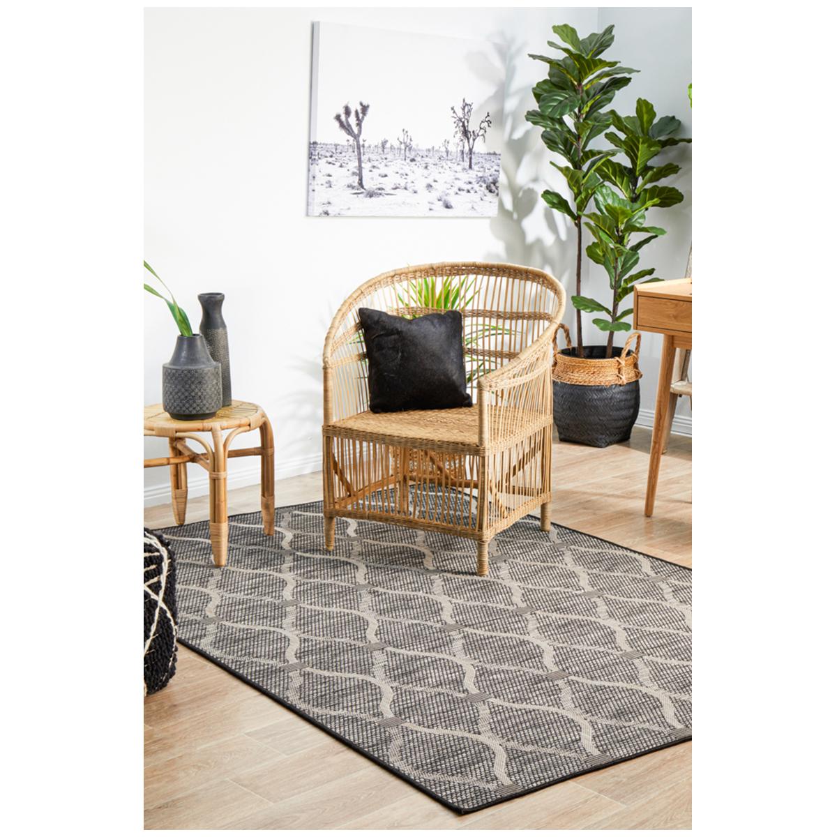 Rug Culture Terrace 5501 Indoor/Outdoor Rug 290 x 200cm Black