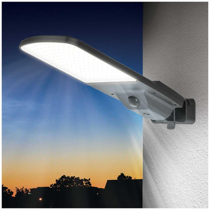 Sol-R-Brite Solar Street Light