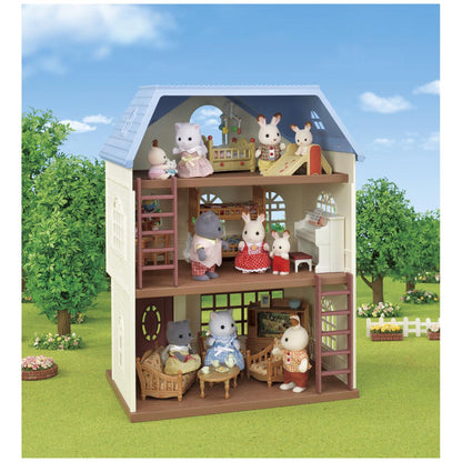 Sylvanian Families Sky Blue Terrace Gift Set