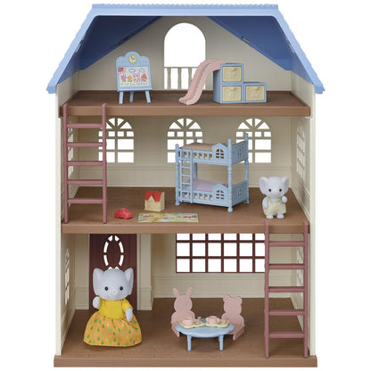 Sylvanian Families Sky Blue Terrace Gift Set