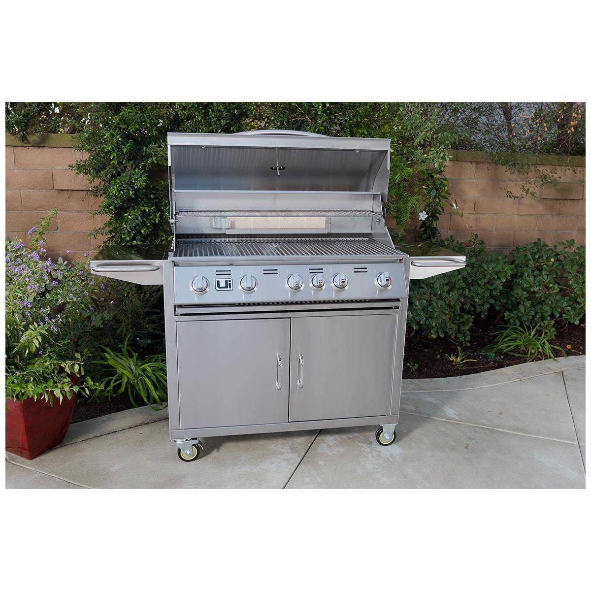 Urban Islands 5 Burner Grill With Cart