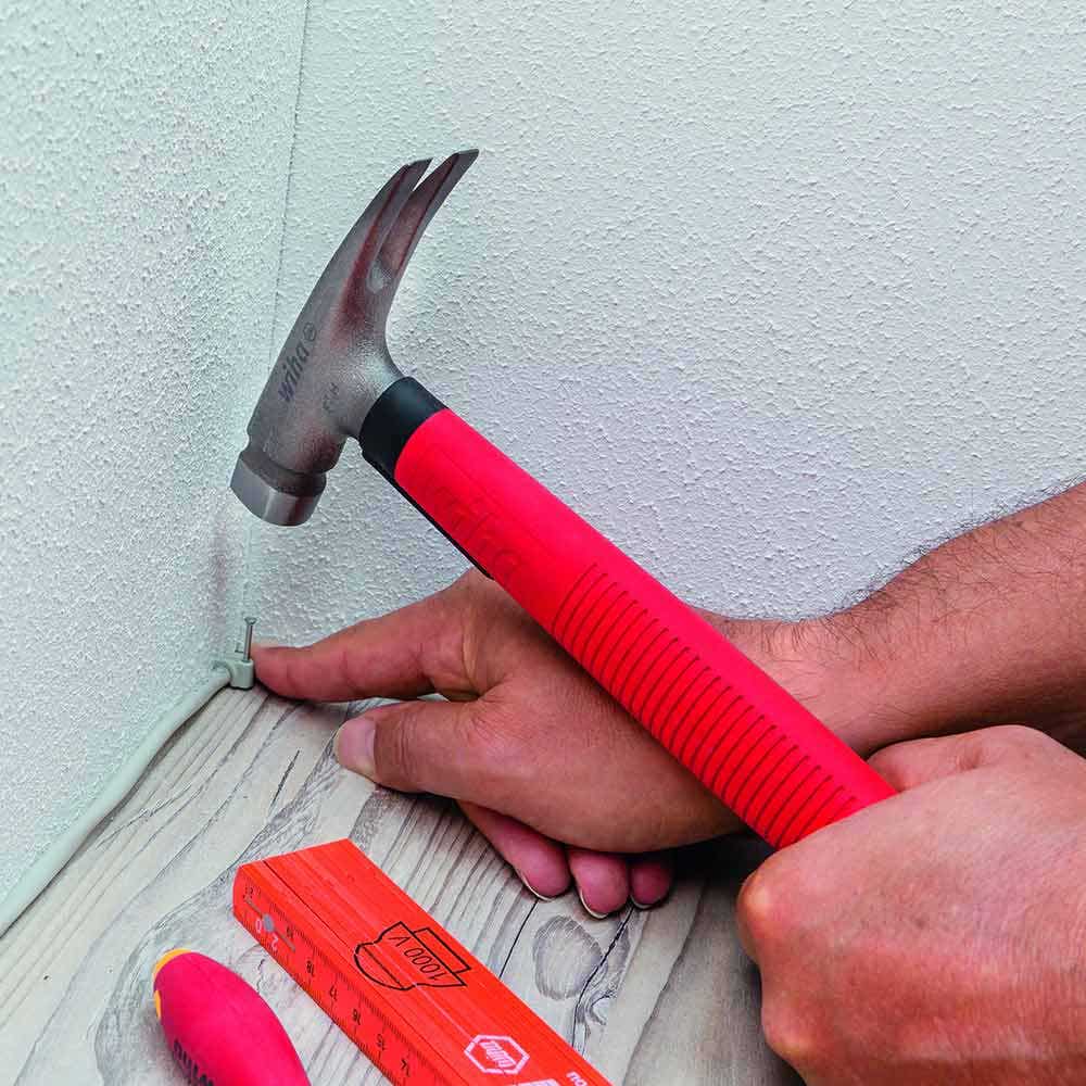 WIHA 18oz Electrician's Hammer 42071
