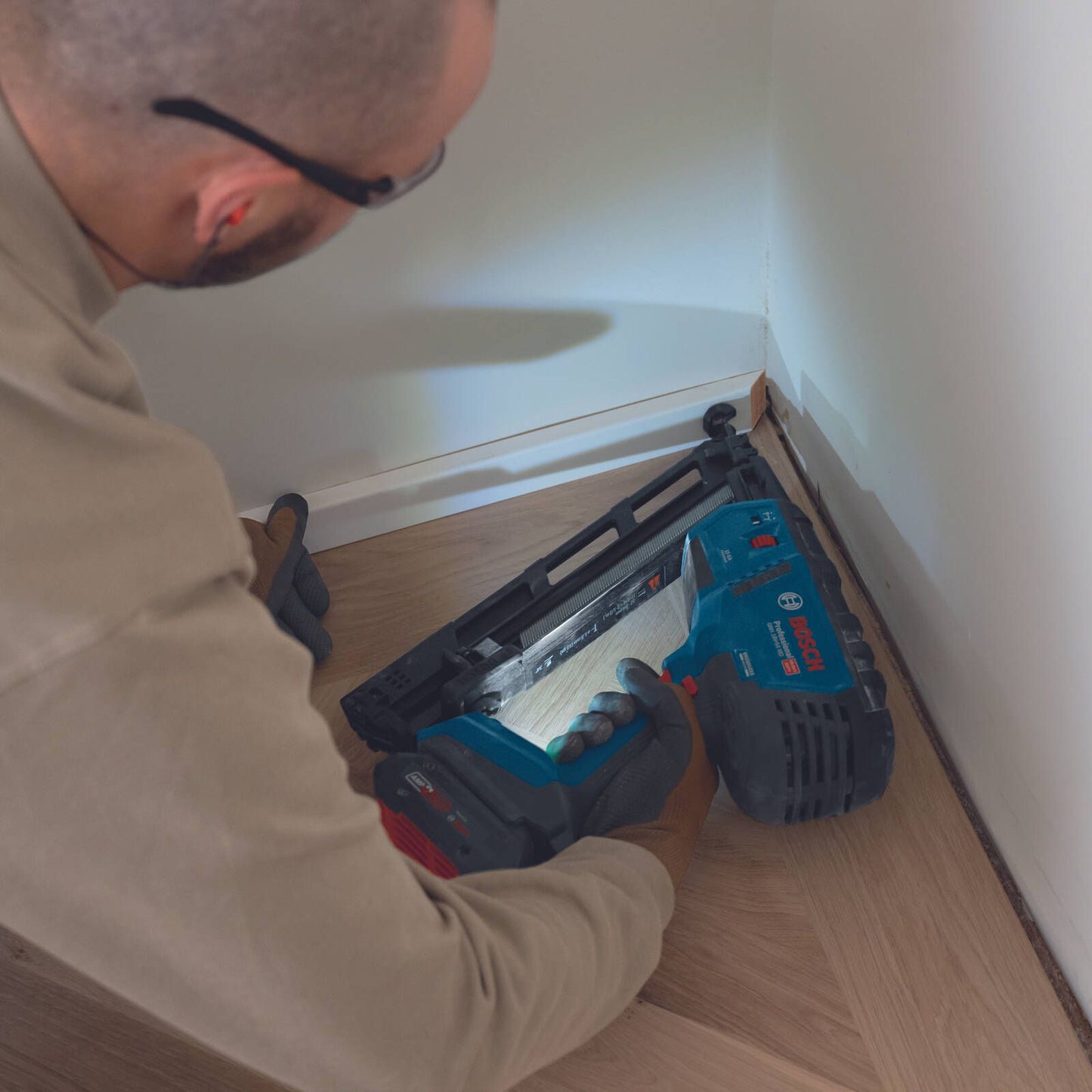 Bosch Wood Nailer - 18V - Skin Only