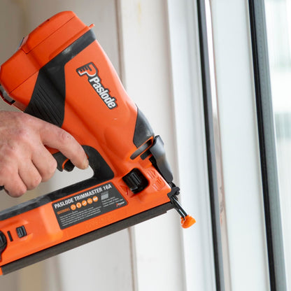 Paslode 16ga Trimmaster Angled Bradder Kit