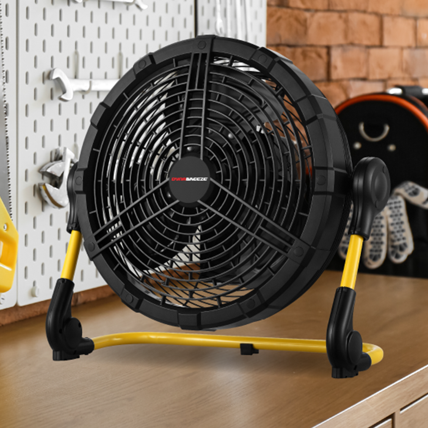Dynabreeze Portable Fan - 300mm - Cordless