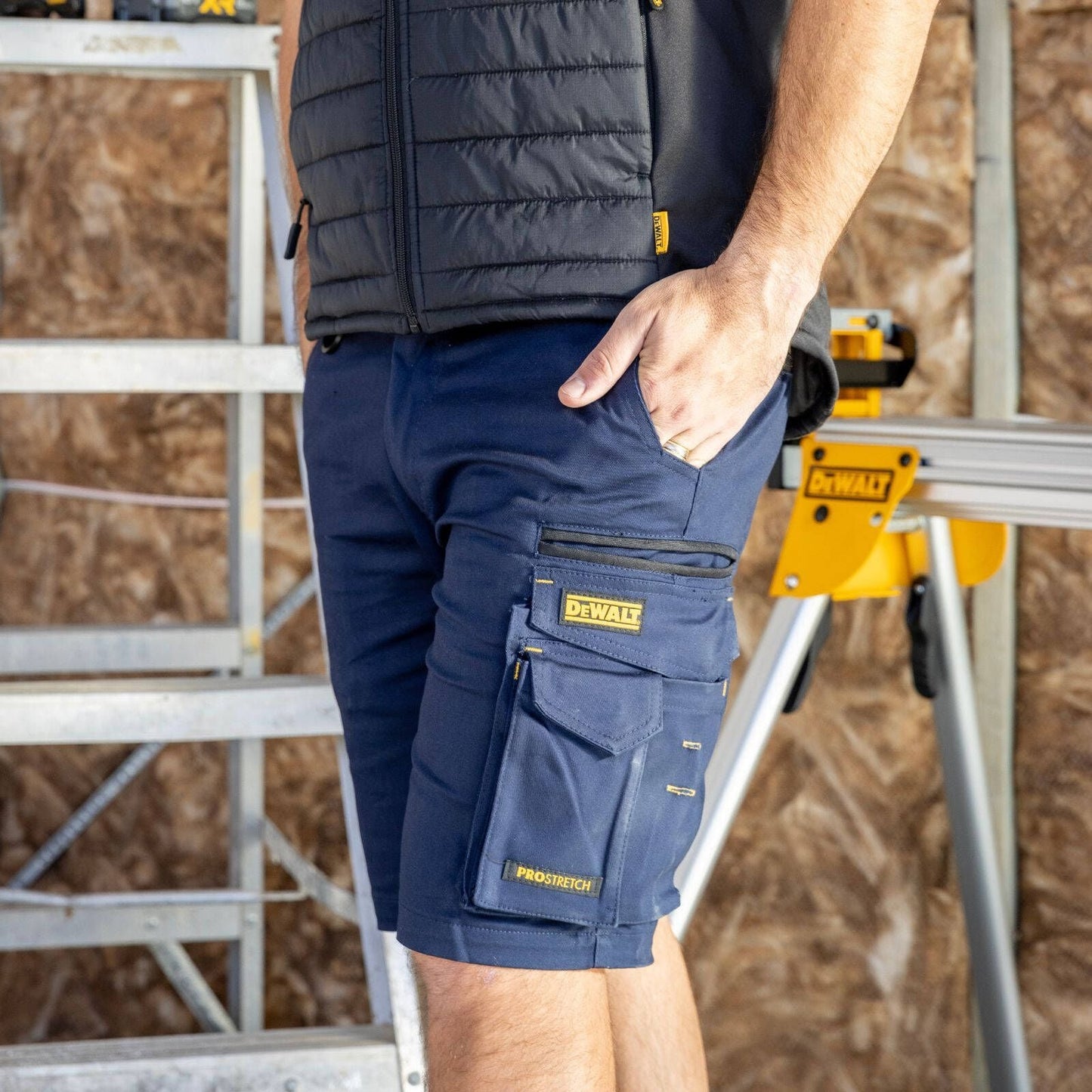 Dewalt Navy Bennington Prostretch Shorts - Size 32
