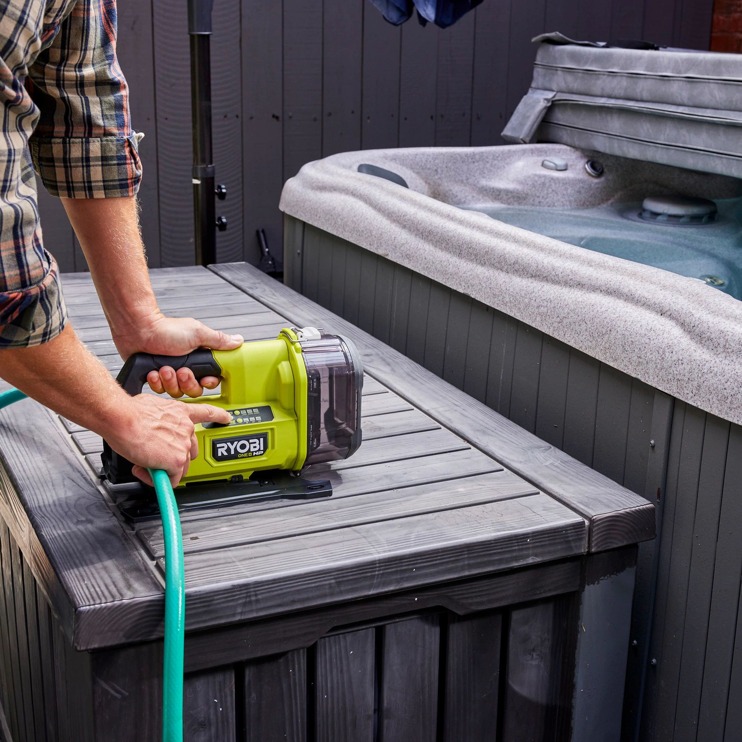 Ryobi Transfer Pump - 18V - 2,271L/hr - Tool Only