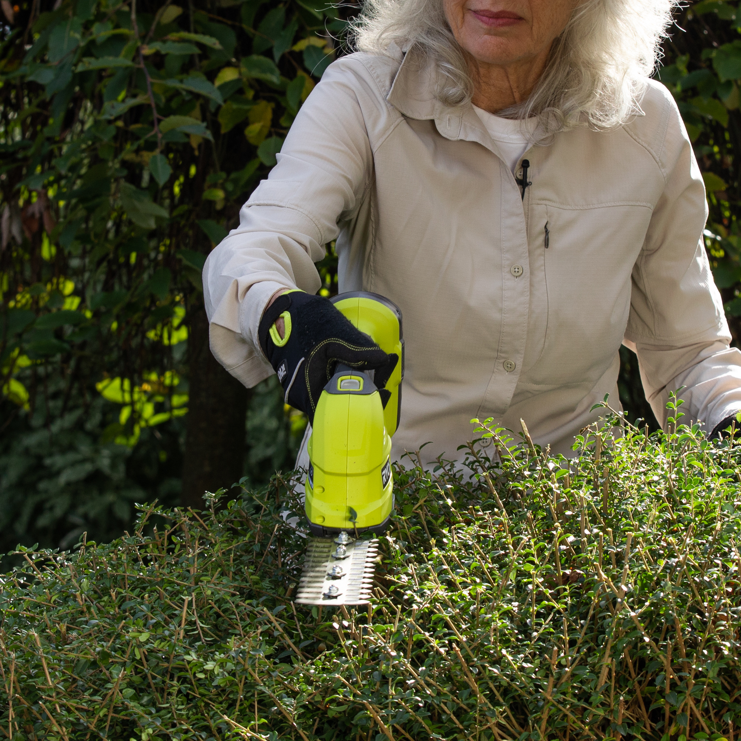 Ryobi 18V ONE+ 200mm Hedge Grass Shears Skin - R18HTR130