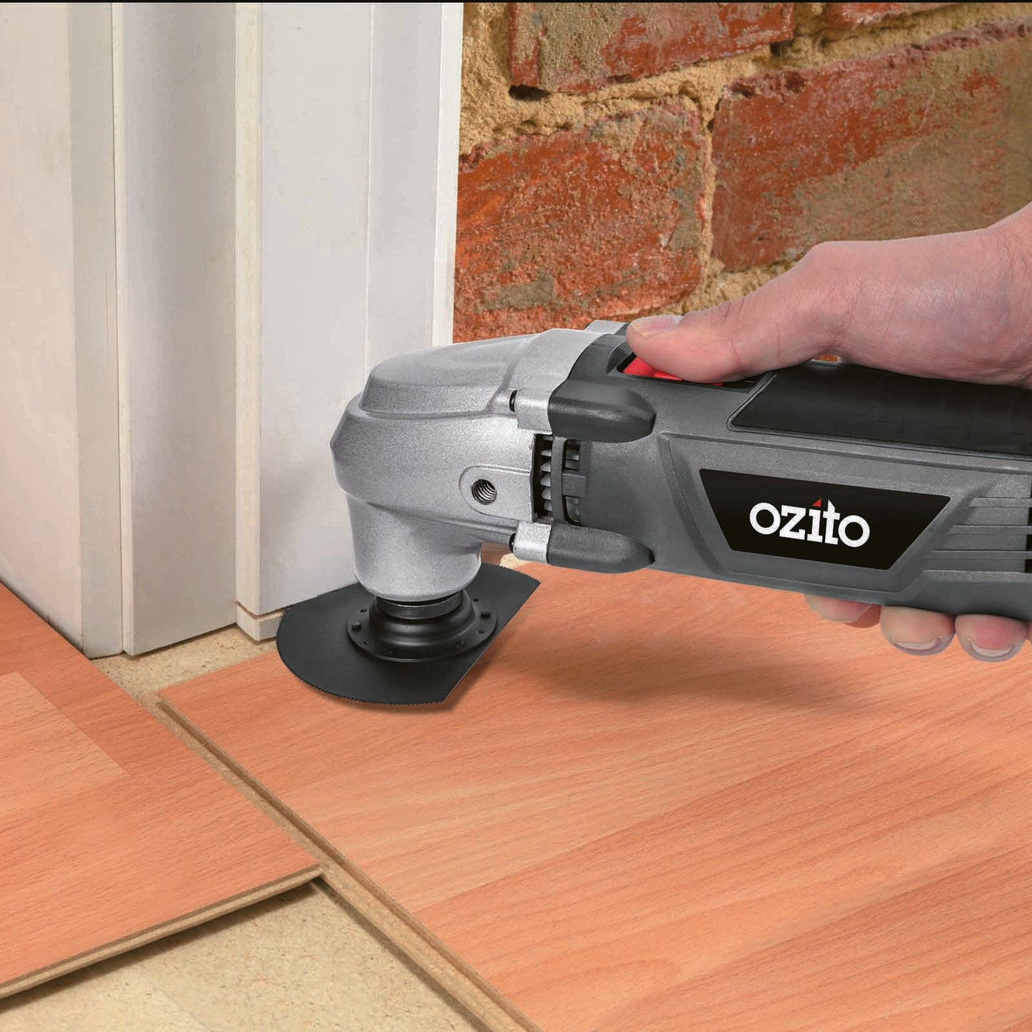 Ozito Multi Function Tool - 300W - 23 Accessories