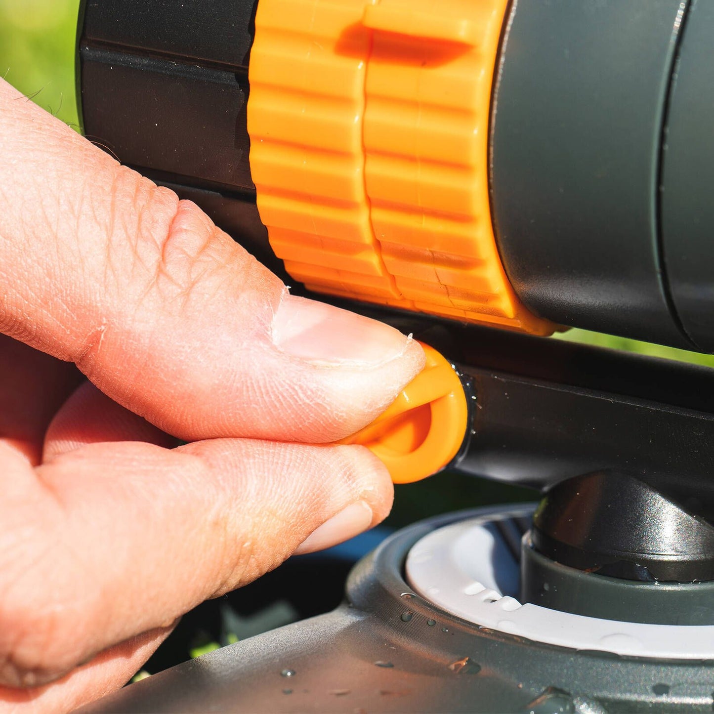 Holman Mini Oscillator Sprinkler on Base - 360m²