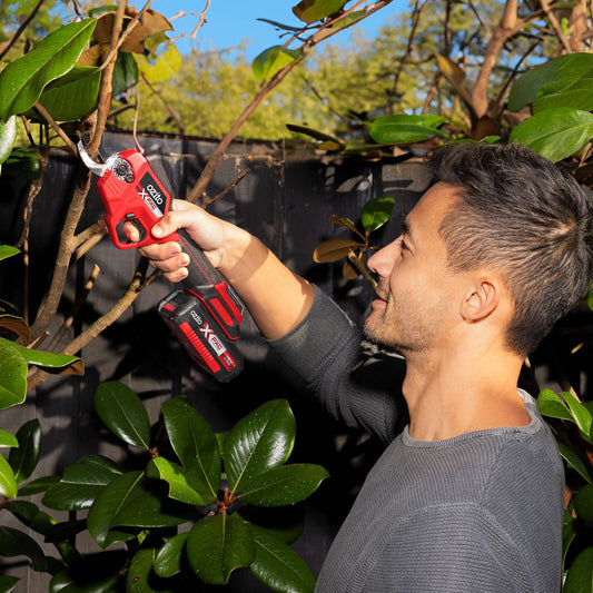 Ozito PXC 18V 28mm Brushless Pruning Secateurs Skin PXBPS-1828