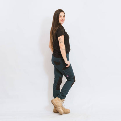 Green Hip Skinny Flex Pants - Gardener Green - Size 18