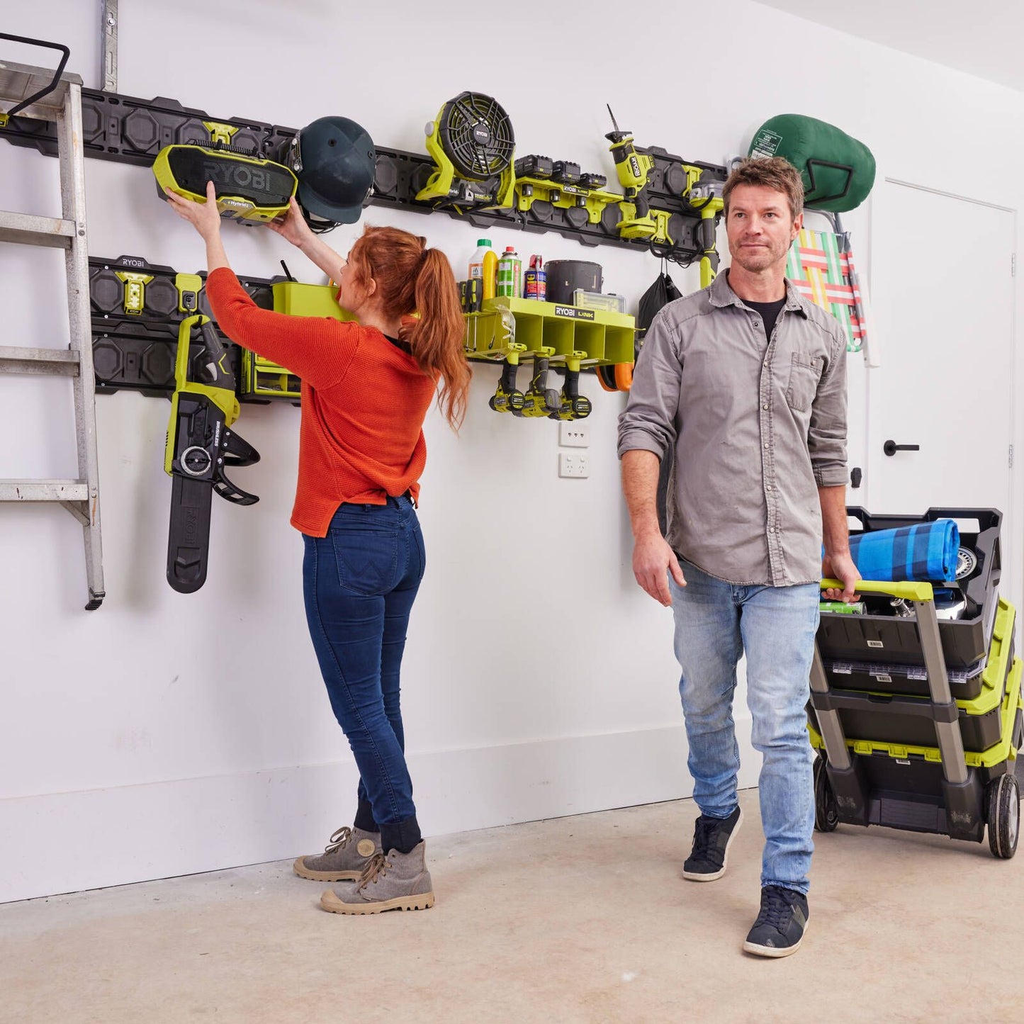 Ryobi Link 12 Piece Wall Kit - 838mm Rails - 94kg