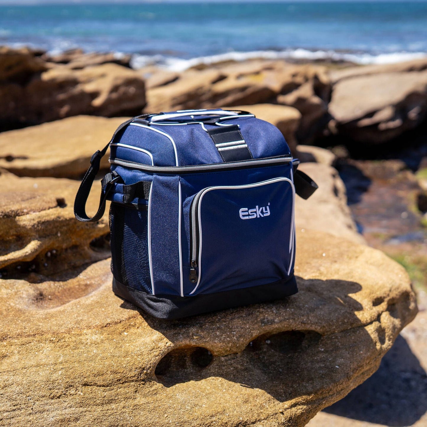 Esky 30 Can Soft Cooler Bag 16L - Blue