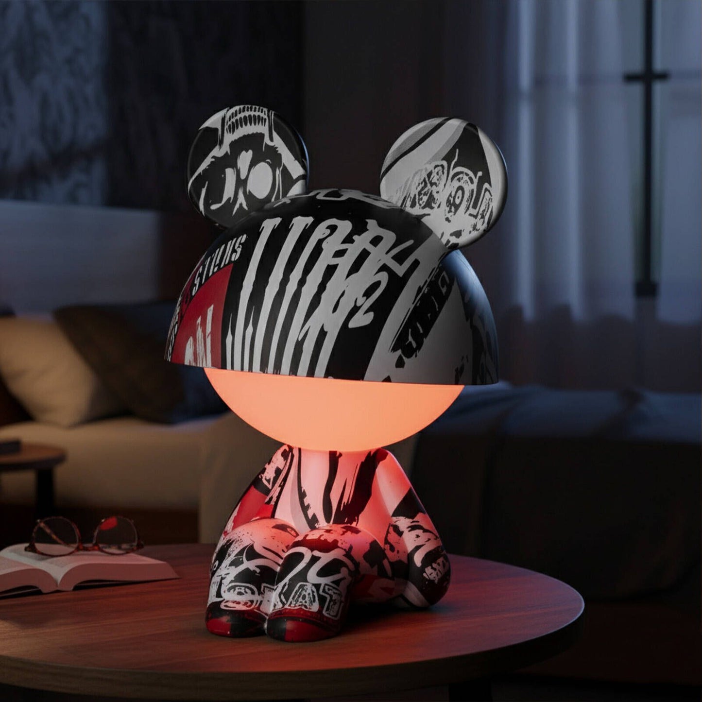 Arlec Small Graffiti Sitting Mouse Lamp - 120 x 180mm
