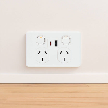 Deta x6 Double Power Point with USB A+C PD30W - 50 x 74 x 115mm