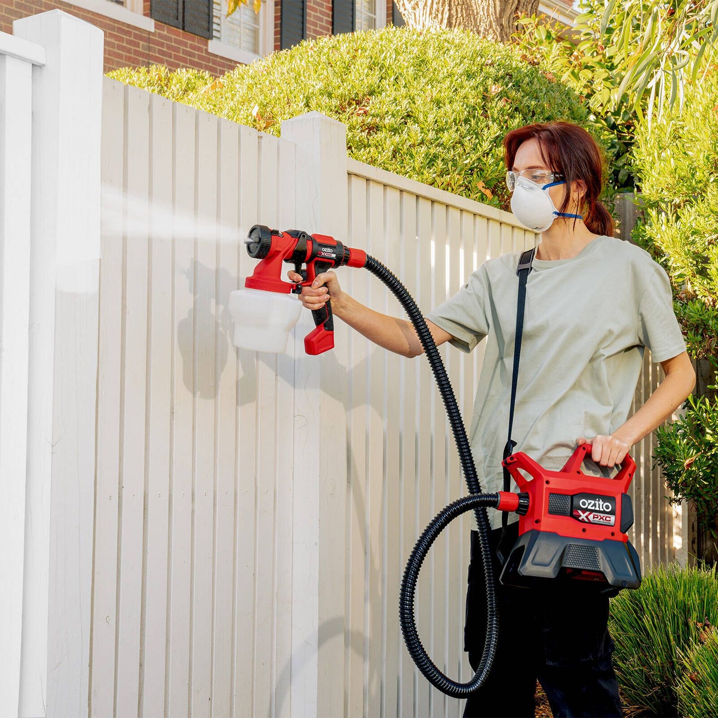 Ozito PXC 18V Paint Spray Station - 1.2L