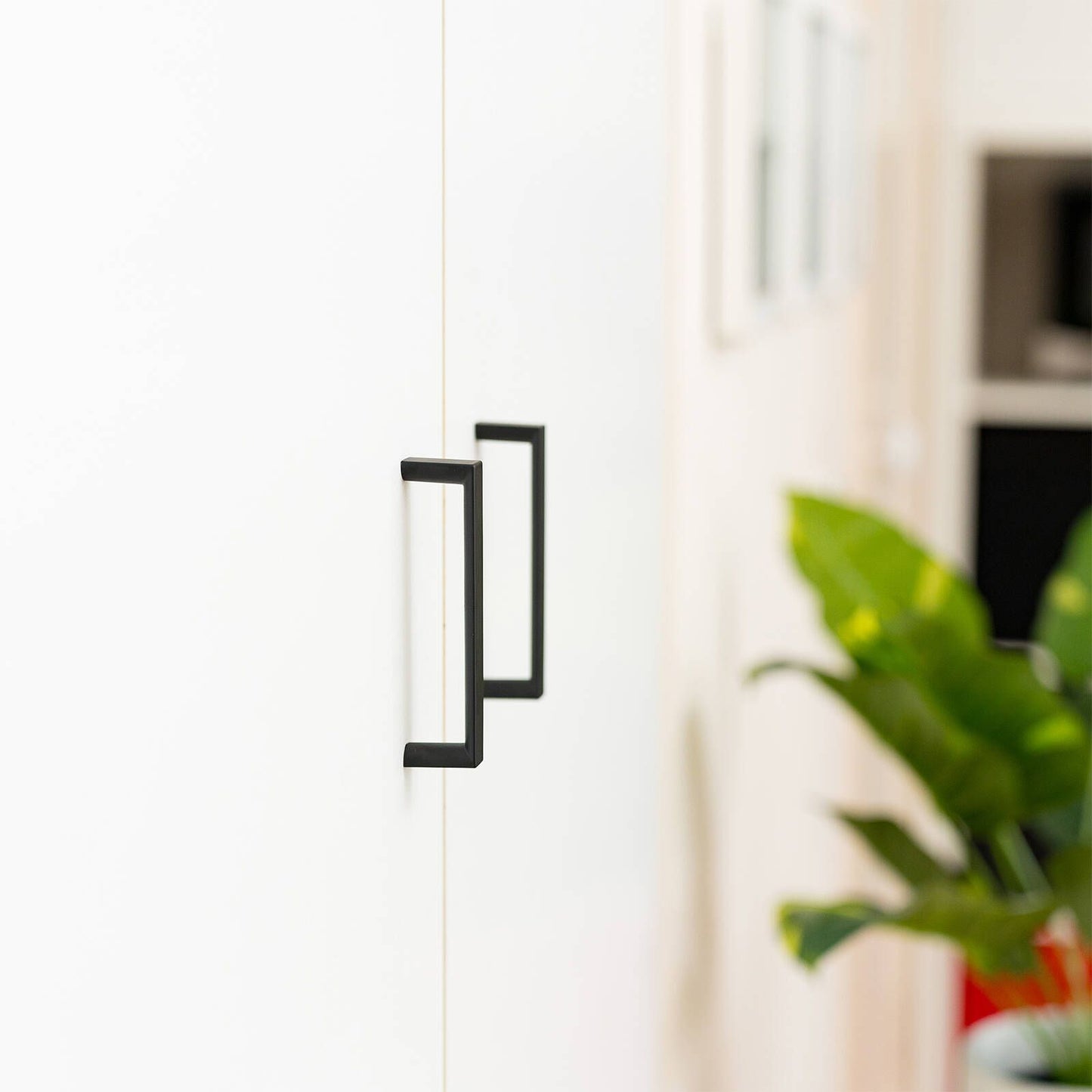 Taskmaster Cabinet Handle - 96mm - Matte Black