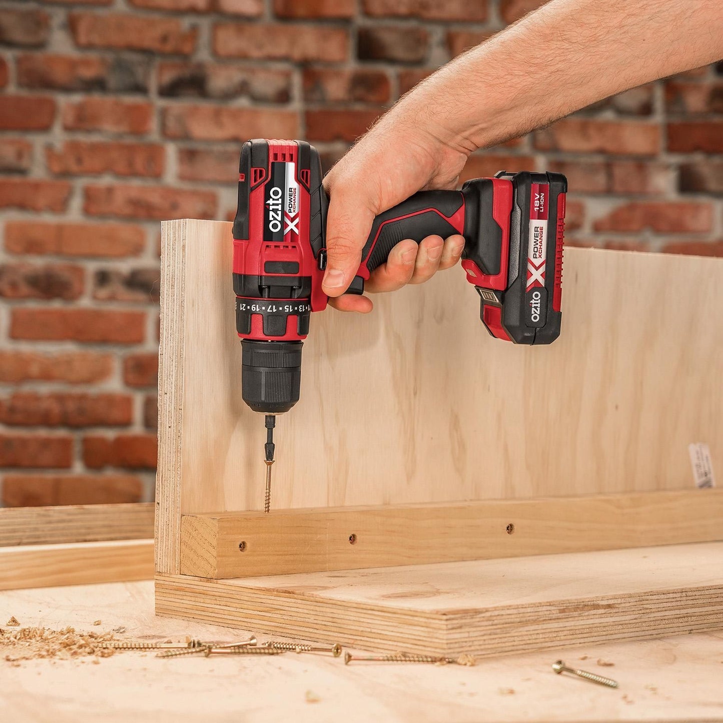 Ozito Cordless Compact Drill & Impact Driver Kit - 18V