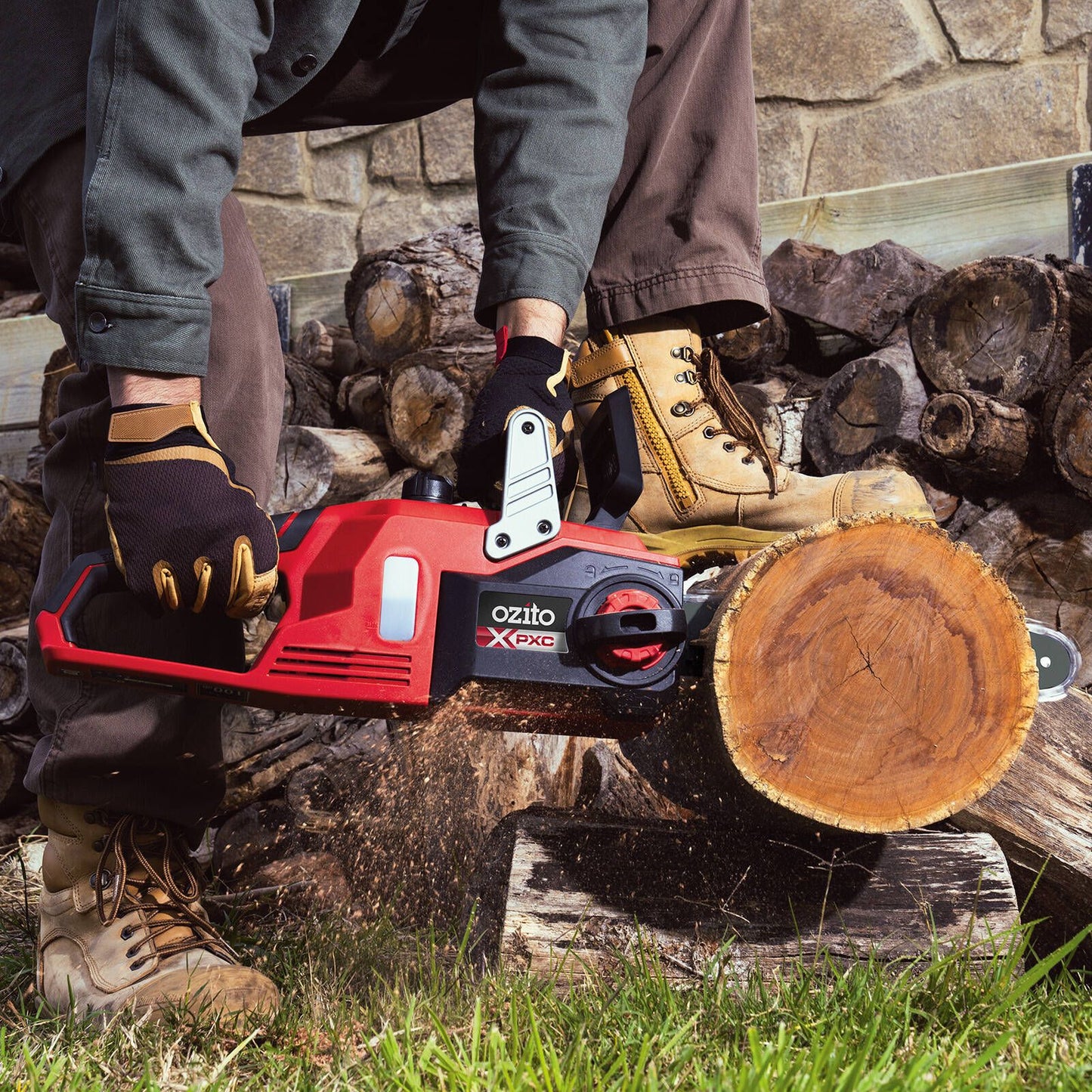 Ozito PXC Brushless Chainsaw - 18V - 300mm - Skin Only