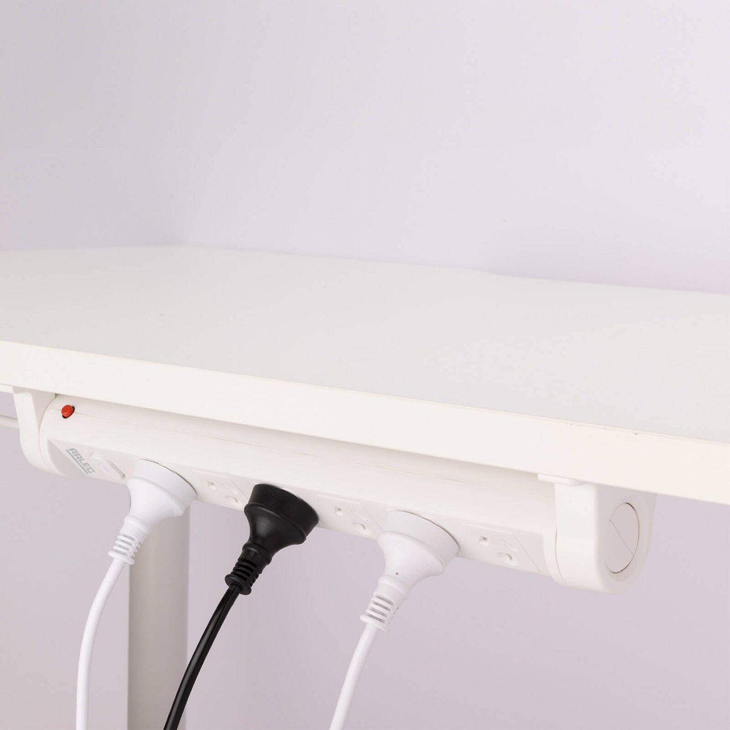Arlec 6 Outlet Rotatable Powerboard - 90 x 410mm
